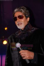 Amitabh Bachchan flags off KBC 5 promotional van in Filmcity, Mumbai on 29th July 2011 (24).JPG